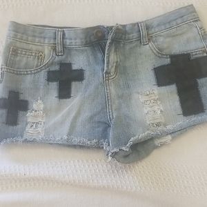 SOLD!  TRENDY - Jean Shorts/Cutoffs, Size Medium
